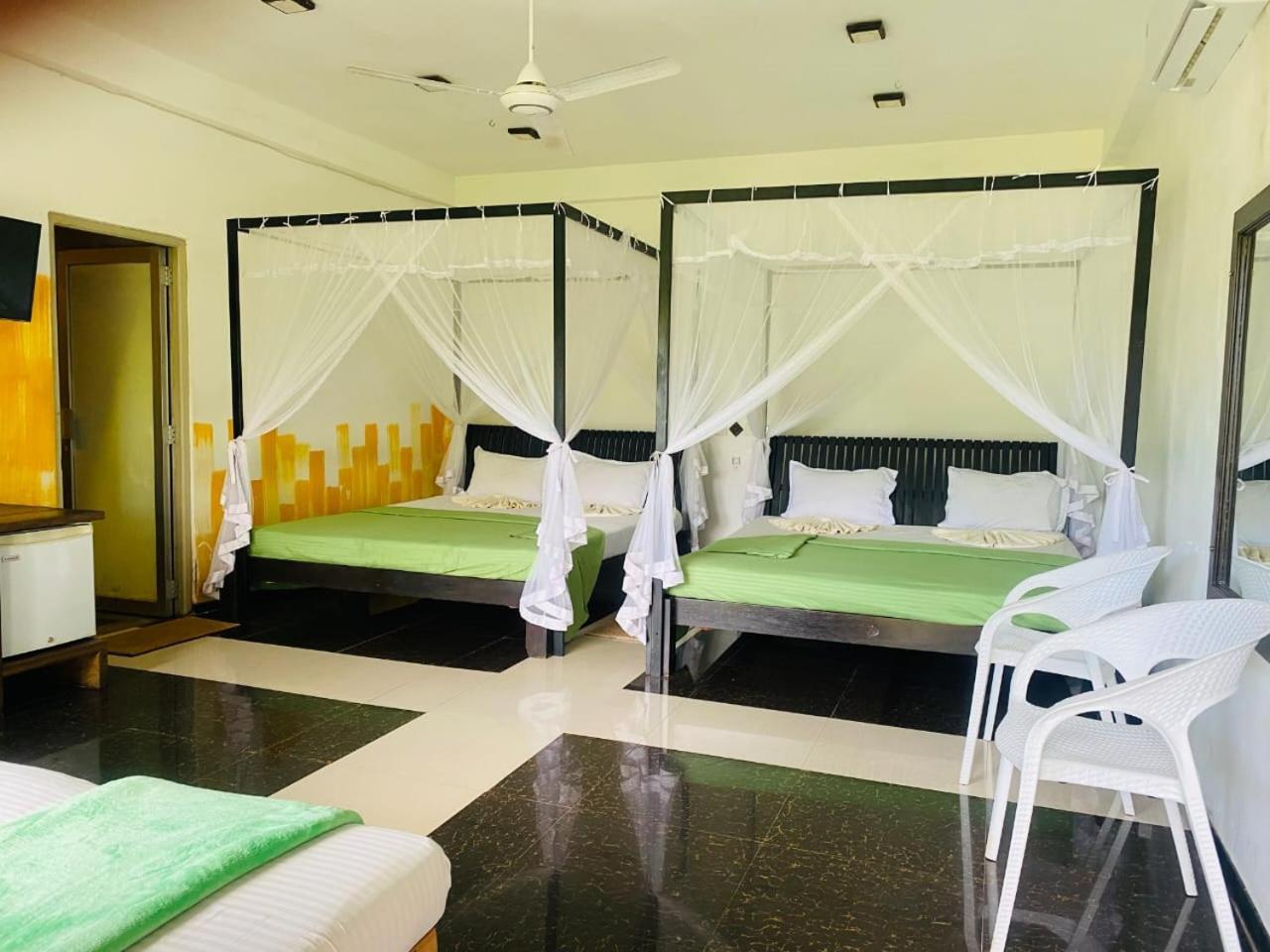 Leisure Land Bed & Breakfast Galle Exterior foto